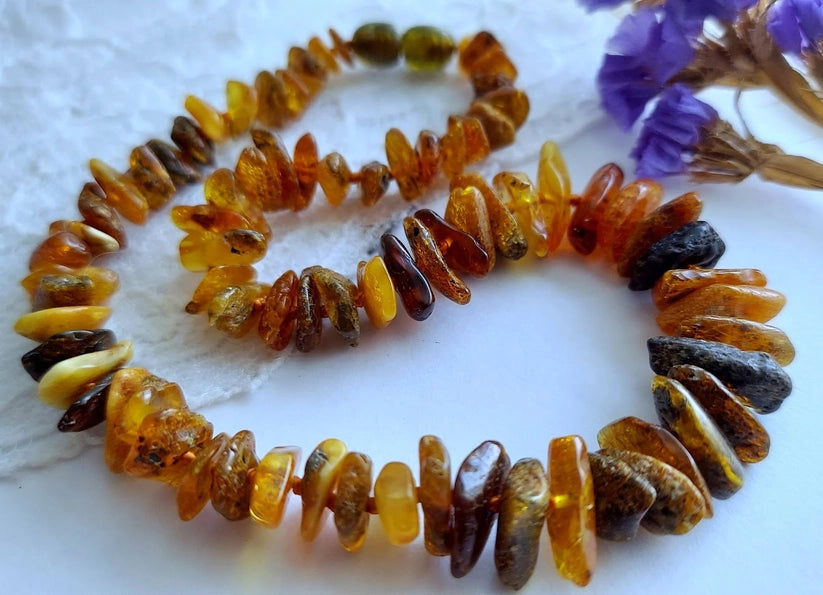 Rare Green Baltic Green Amber Nacklace