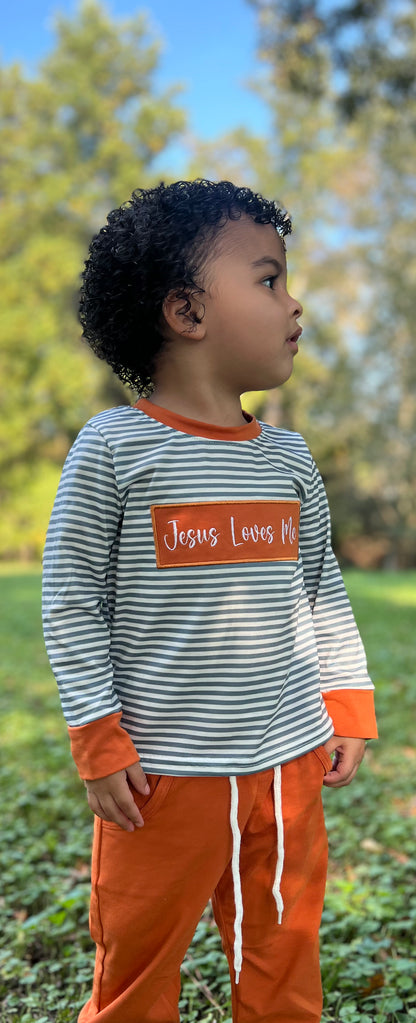 Jesus loves me Boys 2pc